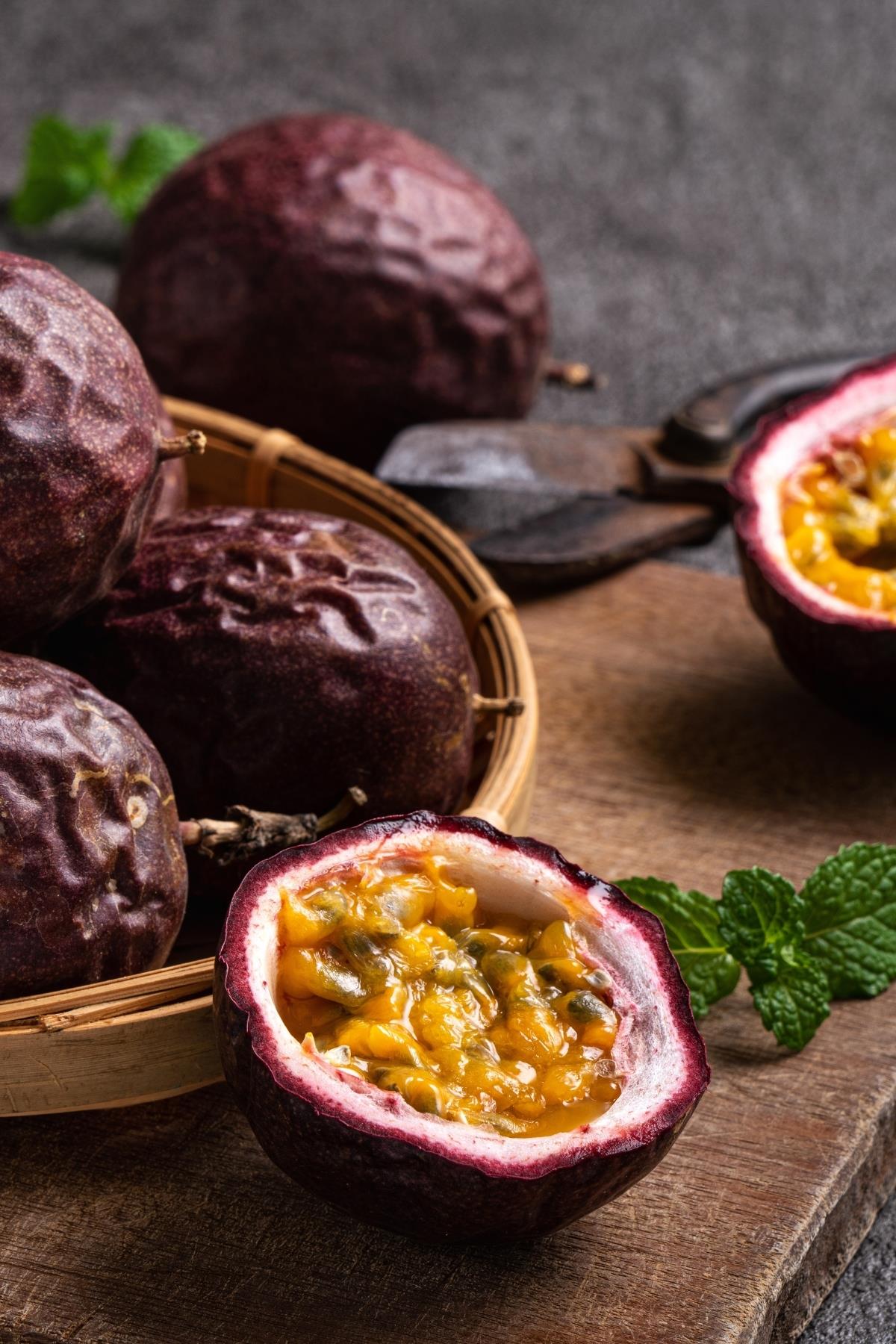 Altın Çarkıfelek (Passiflora) Pestisitsiz Doğal Lezzet Pestisitsiz
