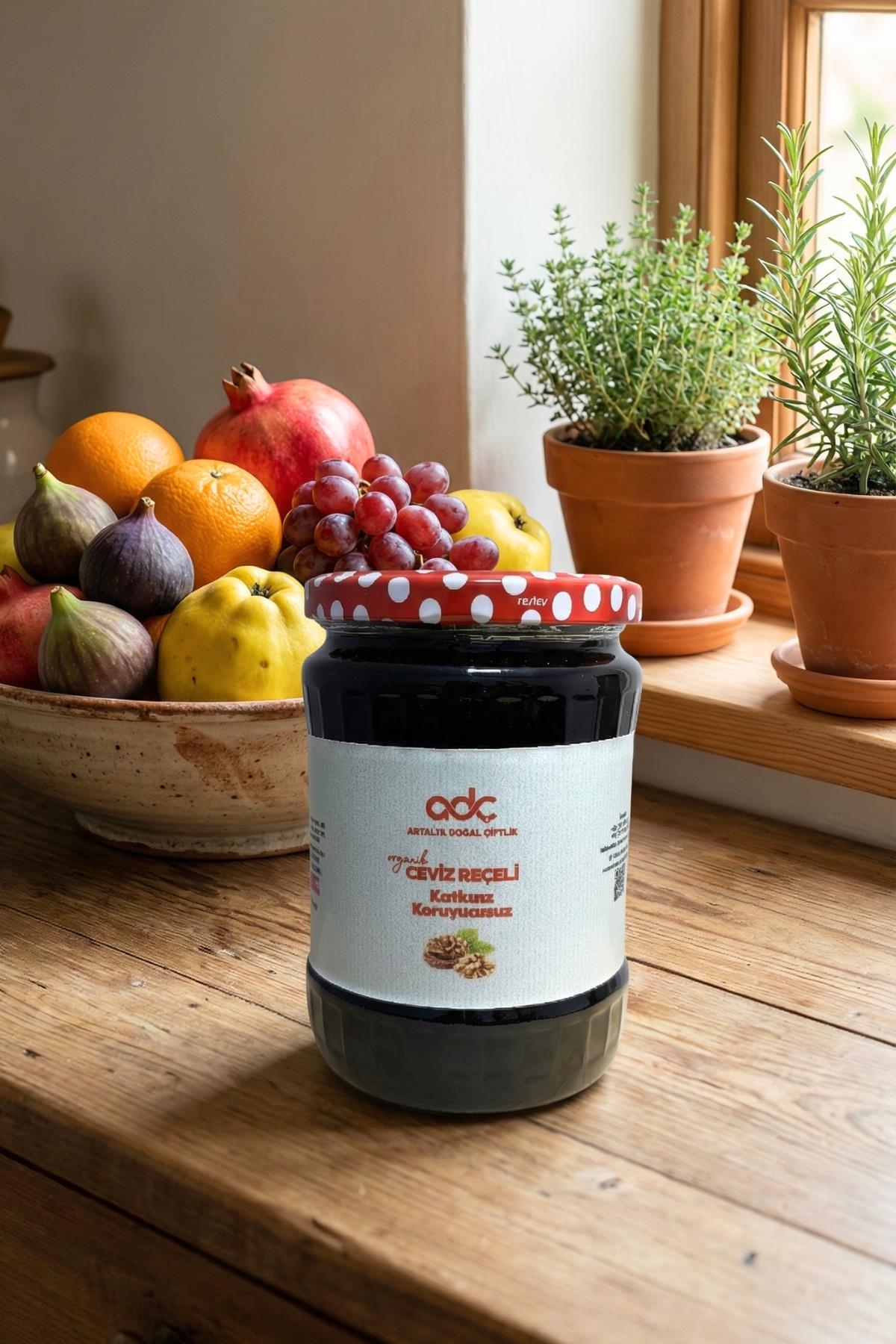 Walnut Jam 700 Gram Glass