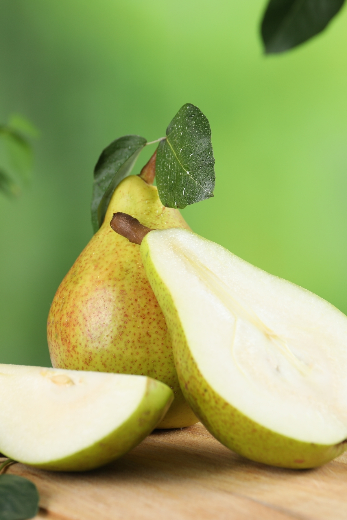 Deveci Pear 300g+ Each