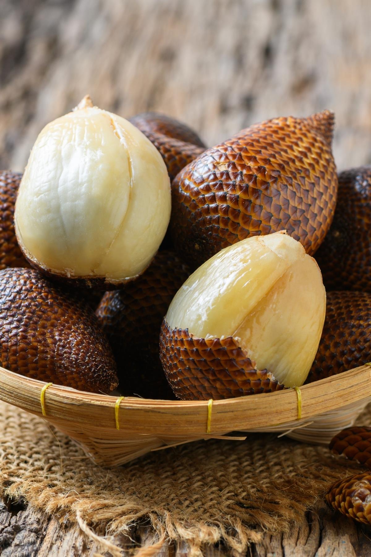 Salacca Snake Fruit Pestisitsiz (Yılan Meyvesi)